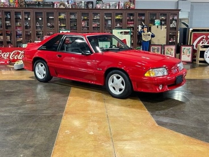 Thumbnail Photo undefined for 1993 Ford Mustang GT